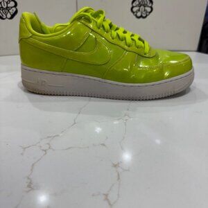 NIKE SPECIAL EDITION SNEAKERS